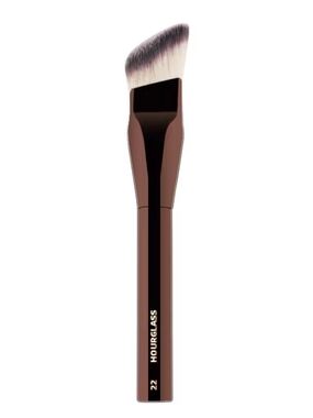 NEW~ Hourglass No. 22 Oblique Foundation Brush